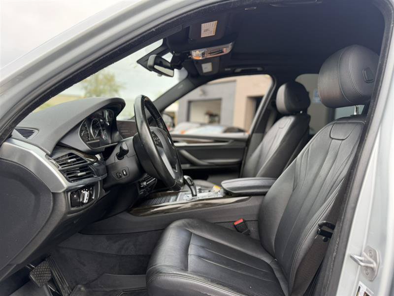 Used 2017 BMW X5 xDrive40e AWD/4WD image 18