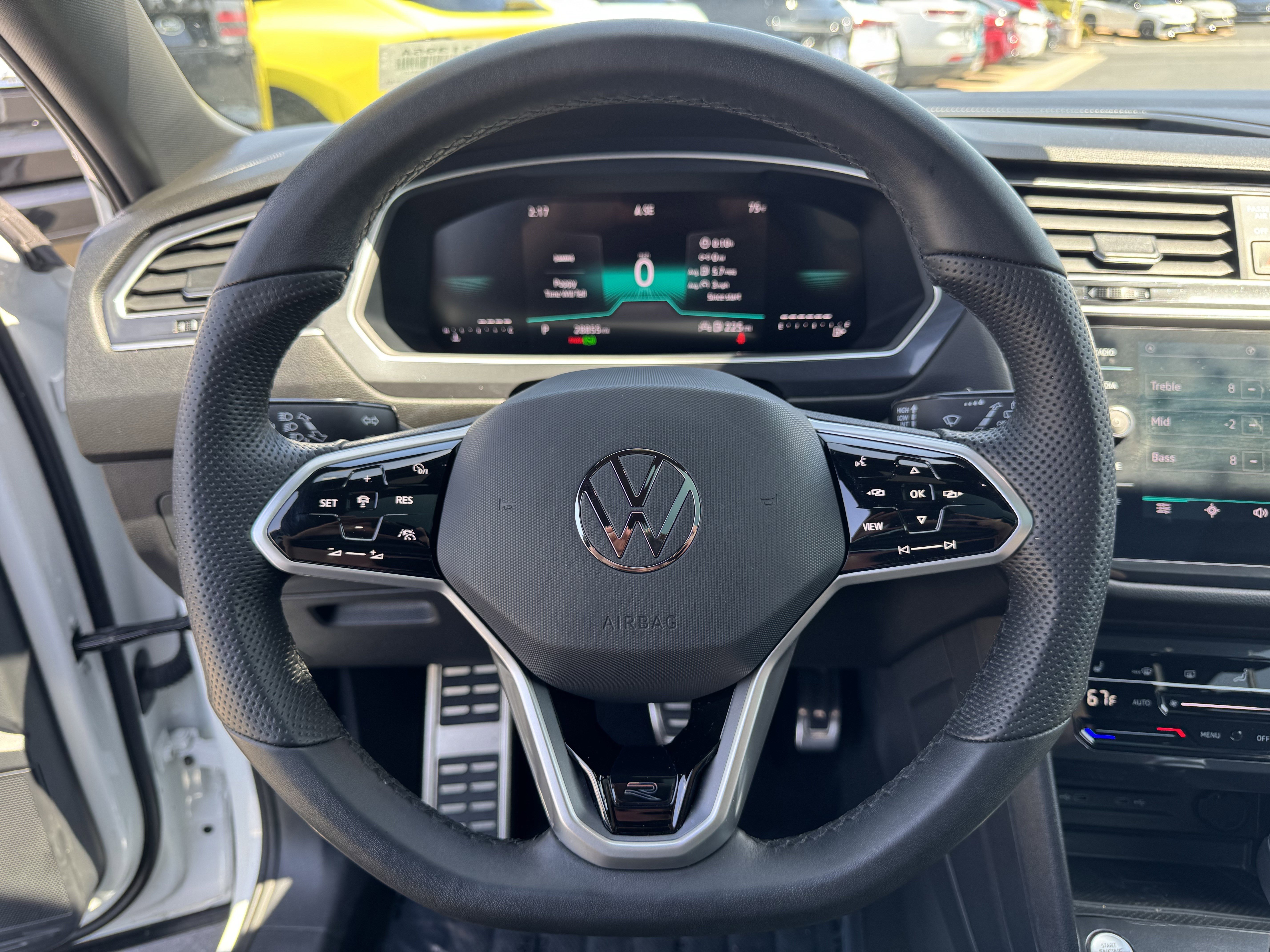 Used 2024 Volkswagen Tiguan SE R-Line FWD image 19