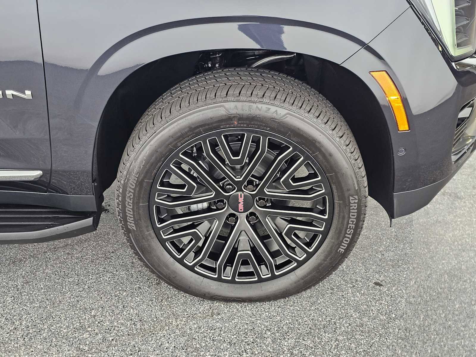 New 2026 GMC Yukon XL Elevation w/ Elevation Premium Package image 9