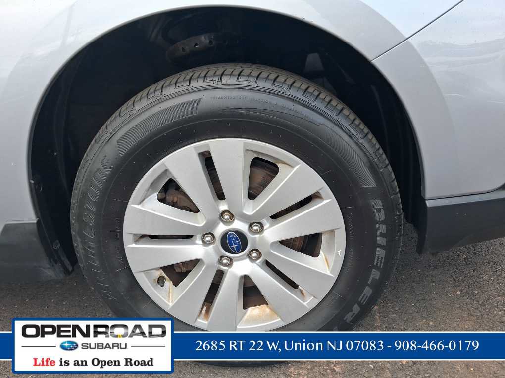 Used 2016 Subaru Outback 2.5i Premium AWD/4WD image 11