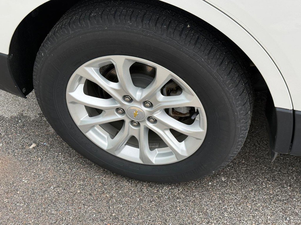 Used 2019 Chevrolet Equinox LT FWD image 7