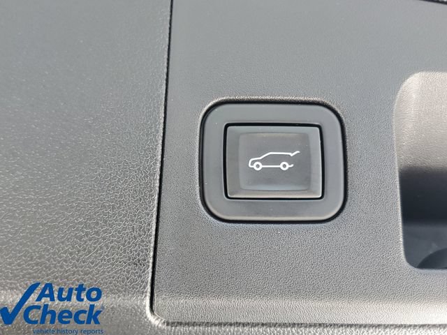 Certified 2023 Cadillac XT5 Luxury FWD image 11