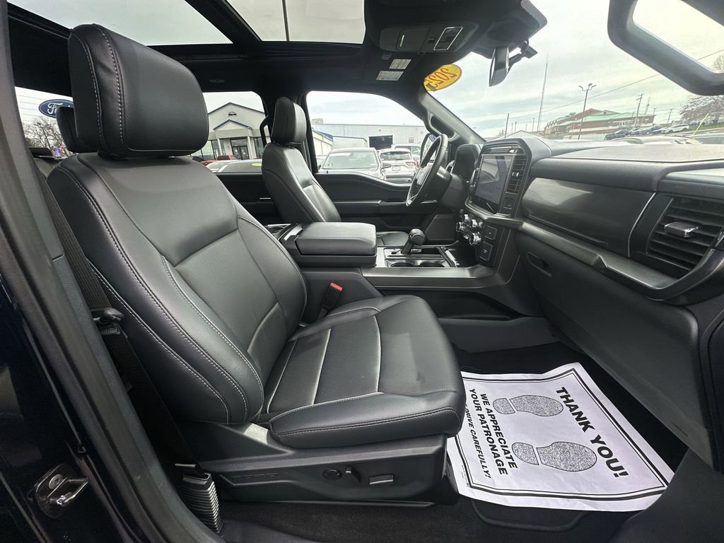 Used 2025 Ford F150 Lariat w/ Equipment Group 501A Mid image 25