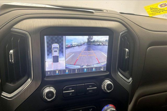 Used 2019 GMC Sierra 1500 Denali w/ Denali Ultimate Package AWD/4WD image 23