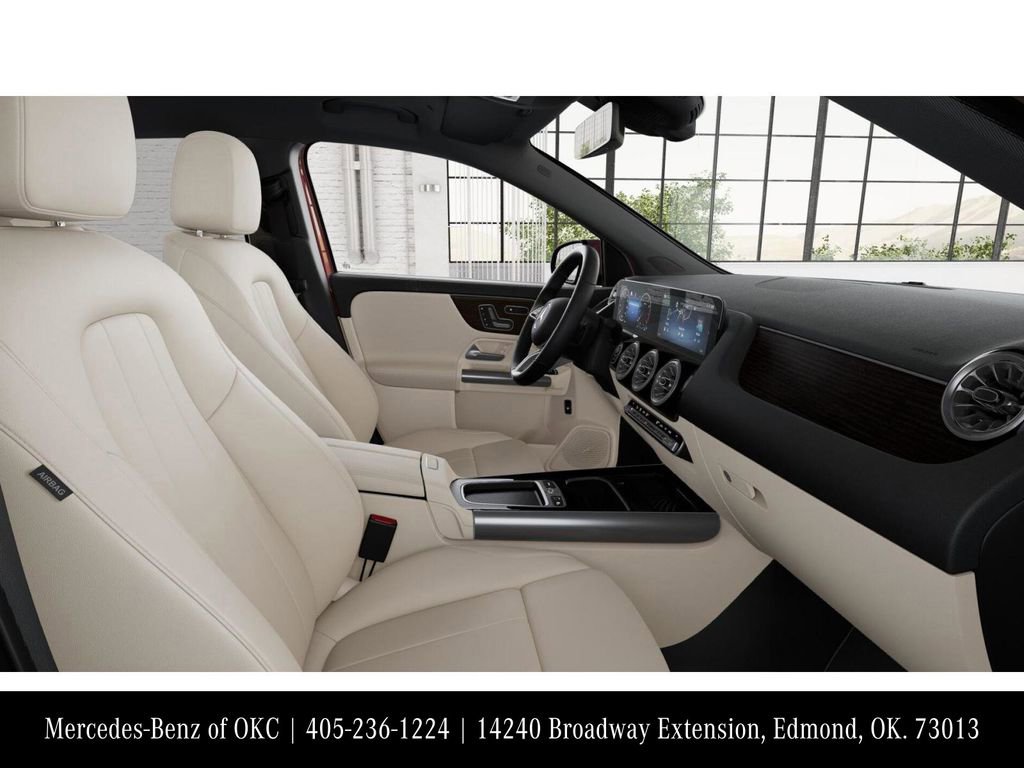 Used 2026 Mercedes-Benz GLA 250 4MATIC image 4