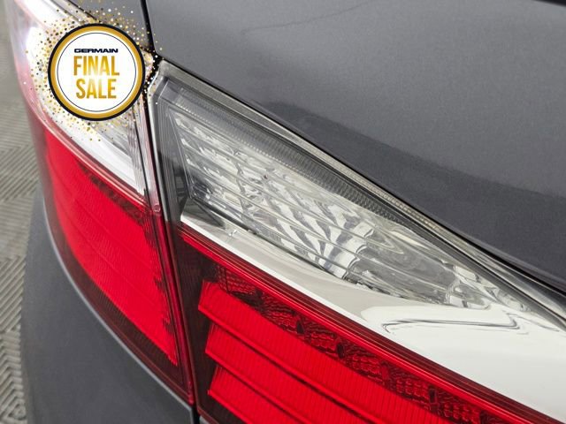 Used 2013 Lexus ES 300h image 13