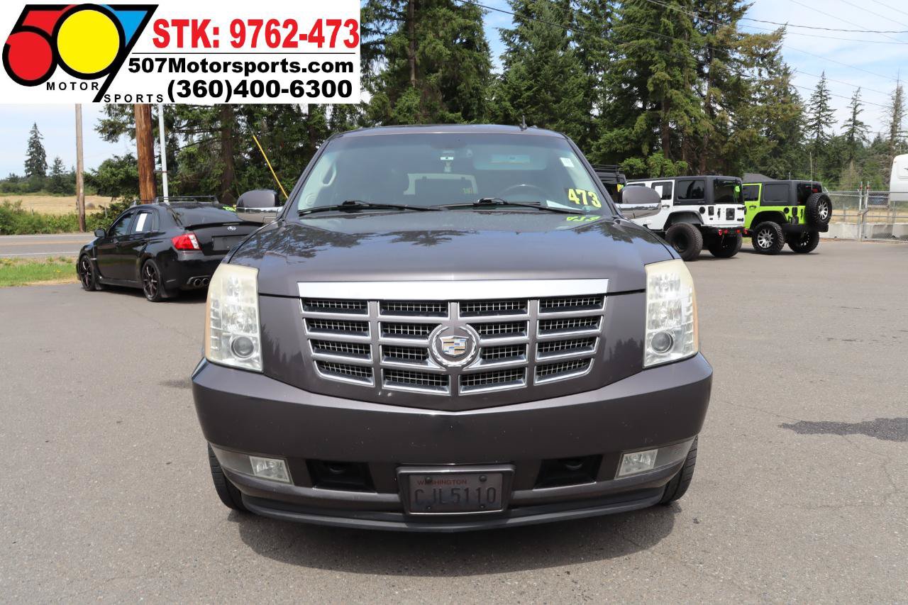 Used 2010 Cadillac Escalade Premium AWD/4WD image 13