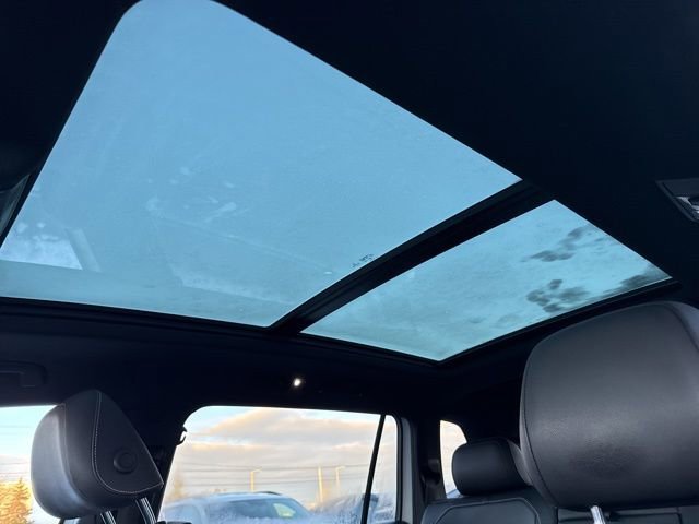 Used 2021 Volkswagen Tiguan SE R-Line w/ 3rd Row Seat Package image 28