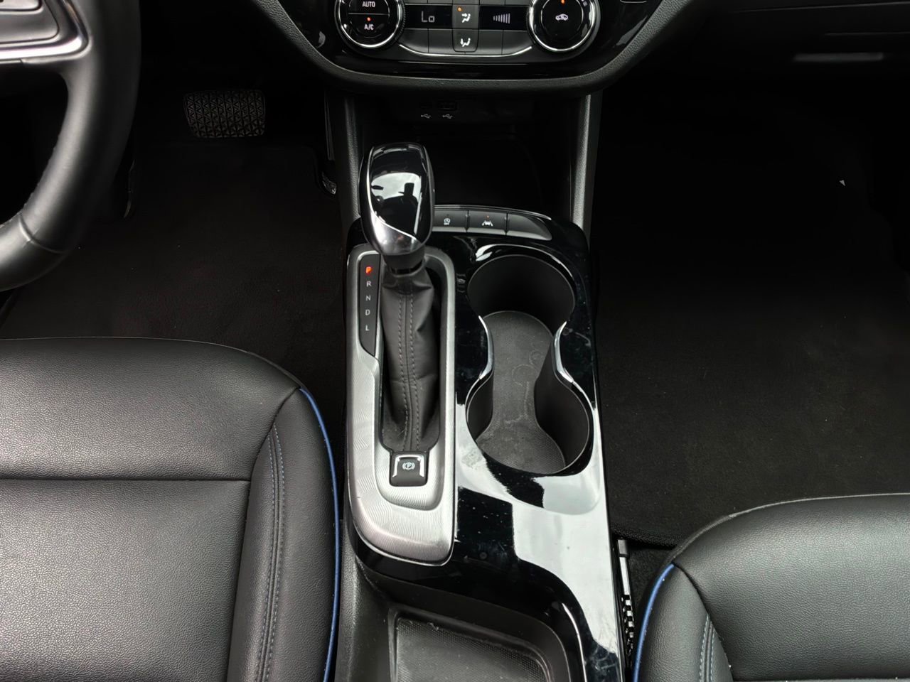 Used 2025 Buick Envista Sport Touring FWD image 14