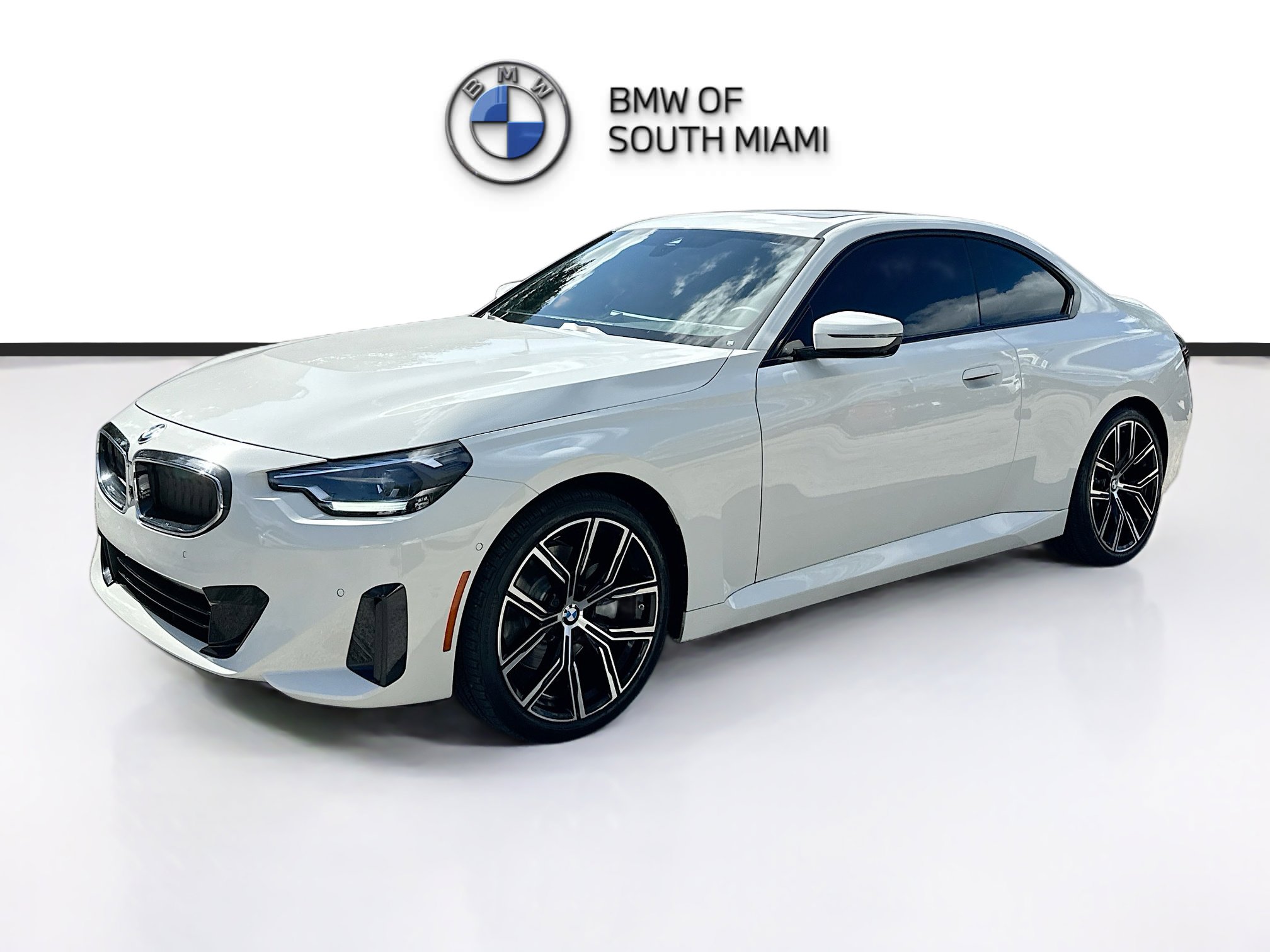 Certified 2024 BMW 230i xDrive Coupe w/ Convenience Package image 3