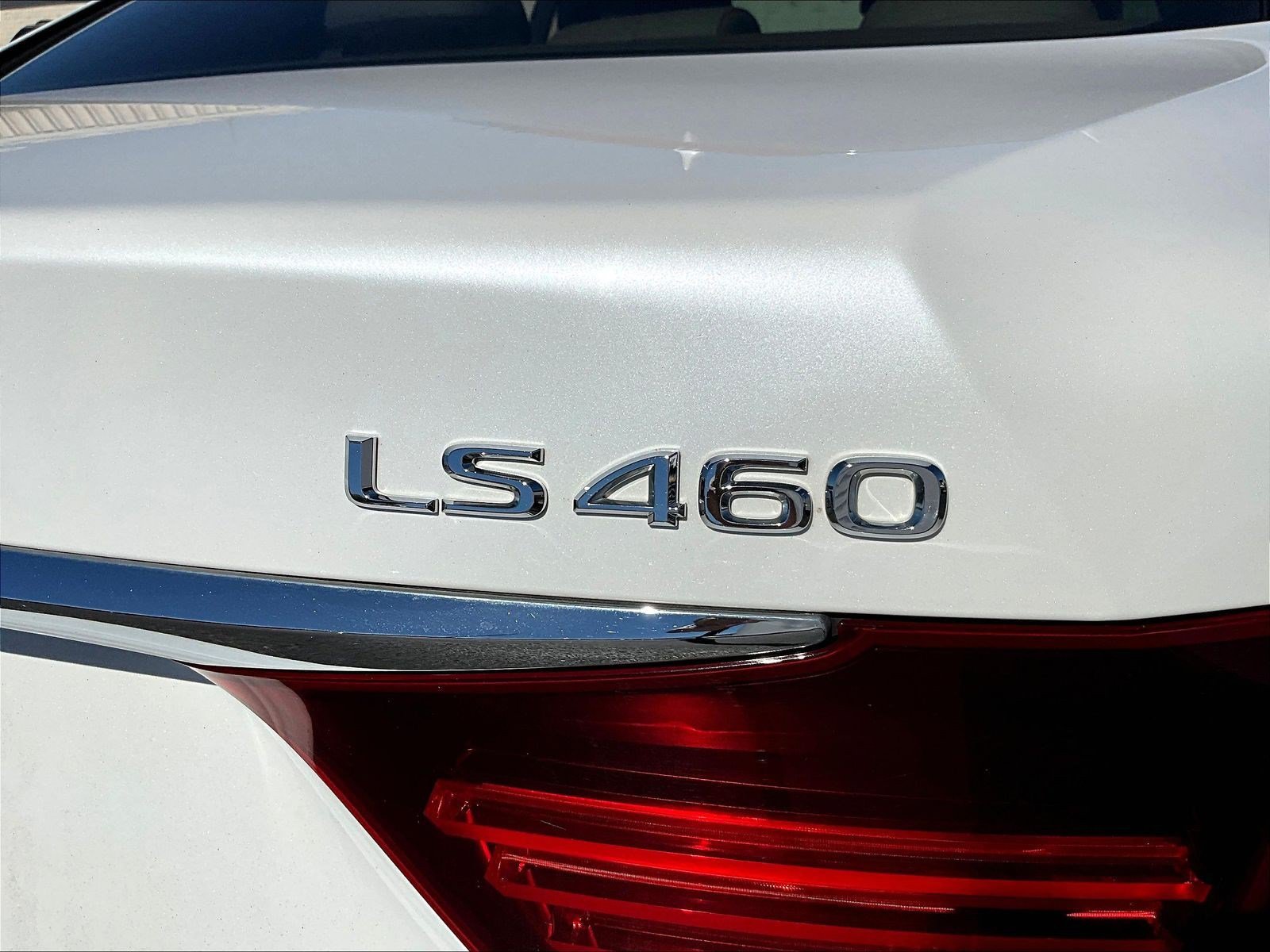 Used 2013 Lexus LS 460 AWD w/ Comfort Pkg image 24