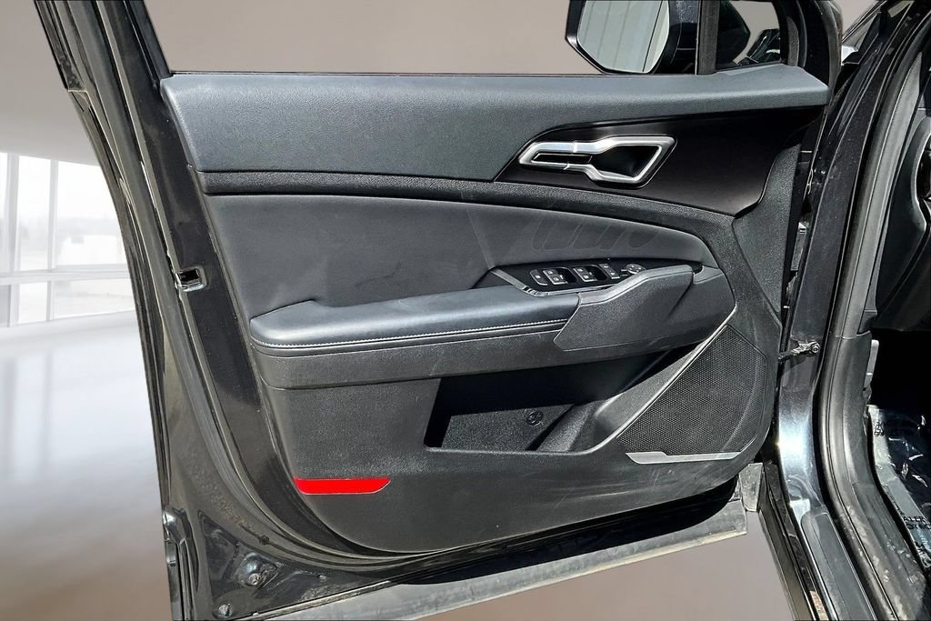 Certified 2023 Kia Sportage EX AWD/4WD image 19