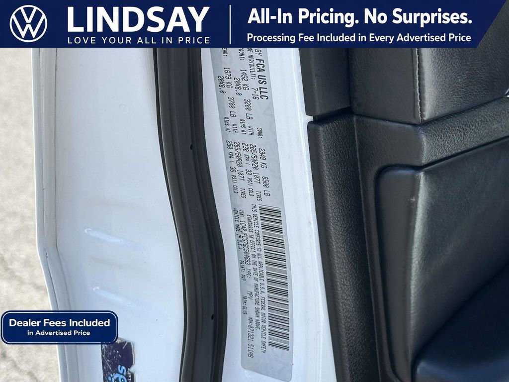 Used 2016 Jeep Grand Cherokee Overland w/ Advanced Technology Group AWD/4WD image 26