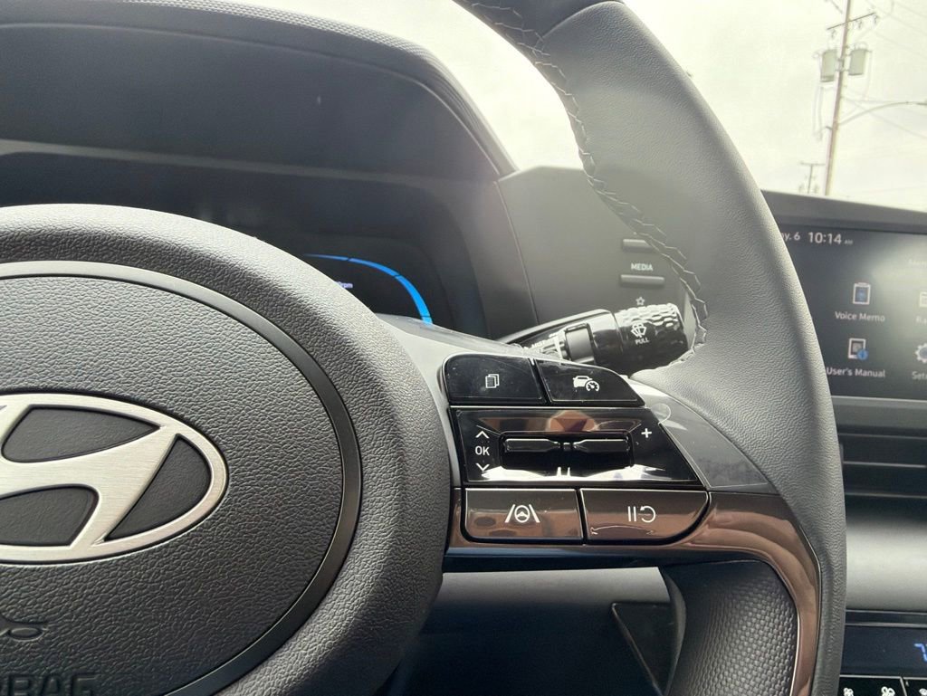 New 2026 Hyundai Elantra Sport FWD image 30