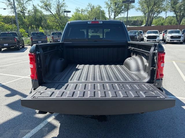 New 2026 RAM 1500 Laramie AWD/4WD image 7