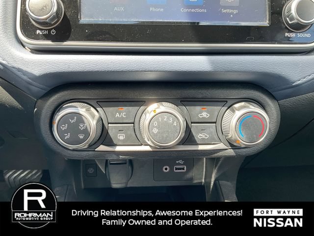 Certified 2024 Nissan Versa SV FWD image 18