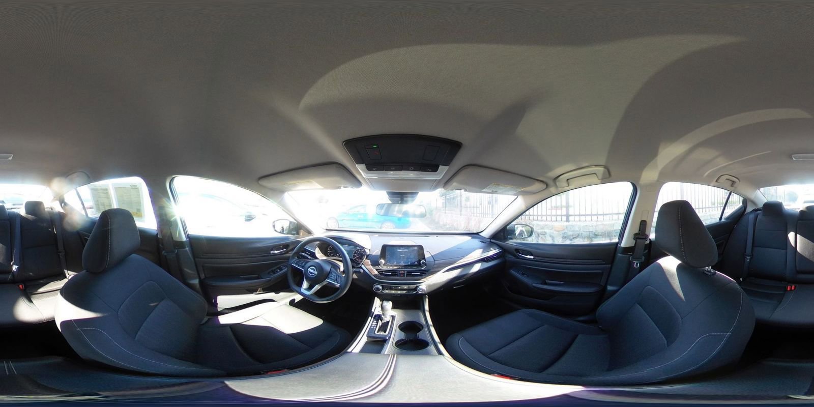 Used 2025 Nissan Altima 2.5 SV FWD image 42