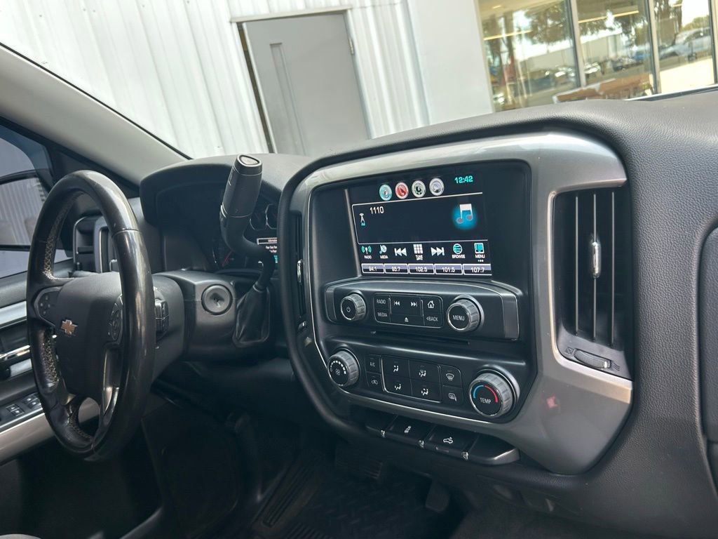Used 2018 Chevrolet Silverado 1500 LT image 35