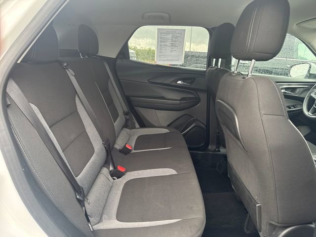 Used 2025 Chevrolet TrailBlazer LT AWD/4WD image 31