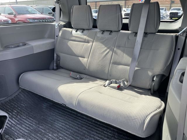 Used 2009 Nissan Quest w/ Seat Pkg image 16
