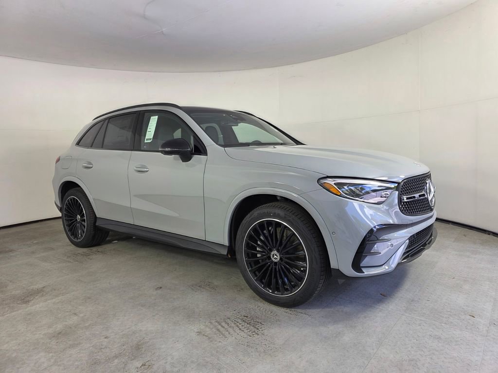 New 2026 Mercedes-Benz GLC 300