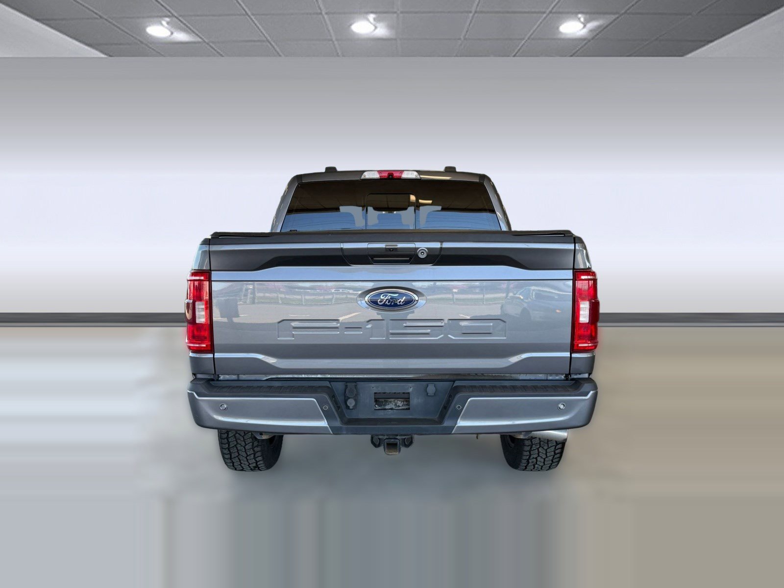 Certified 2021 Ford F150 XLT w/ Equipment Group 302A High image 10