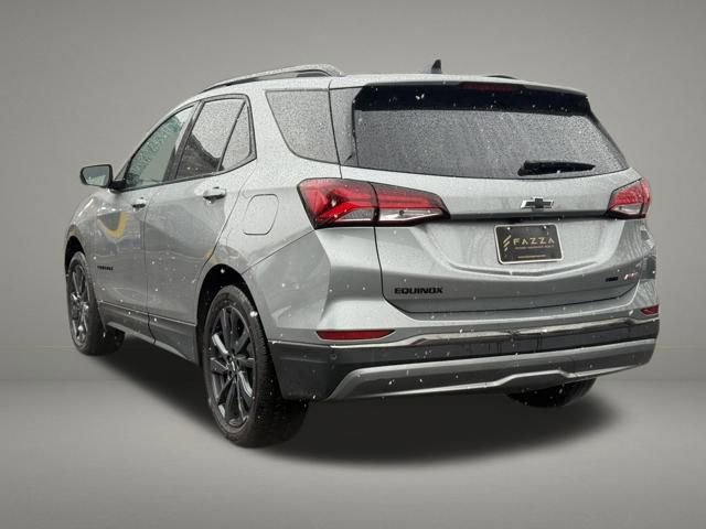 Used 2023 Chevrolet Equinox RS image 3