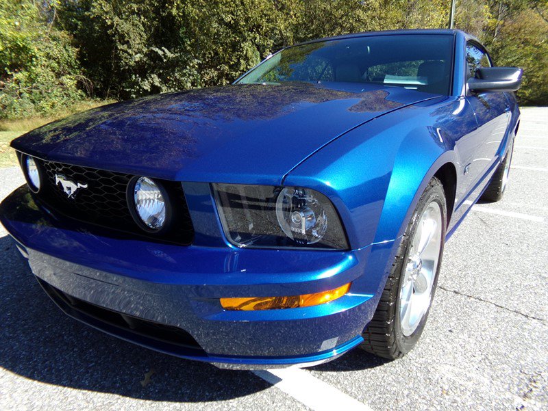 Used 2008 Ford Mustang GT RWD image 9