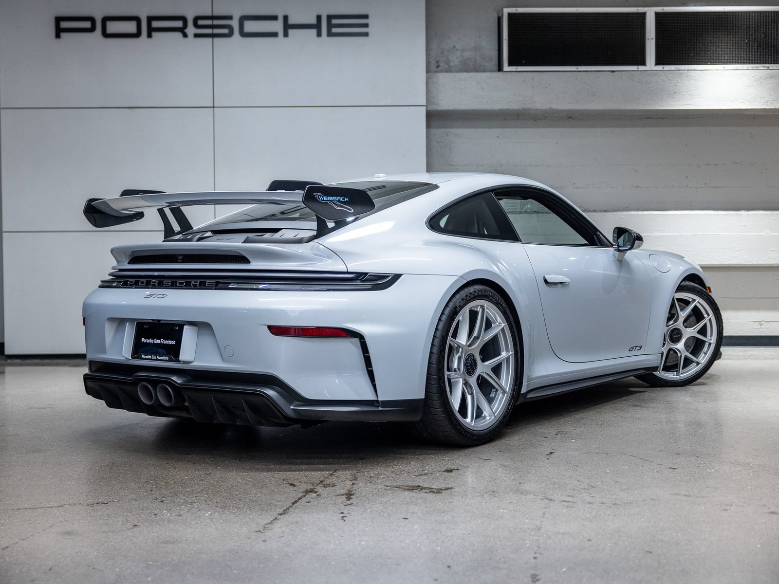 Certified 2025 Porsche 911 GT3 RWD image 8