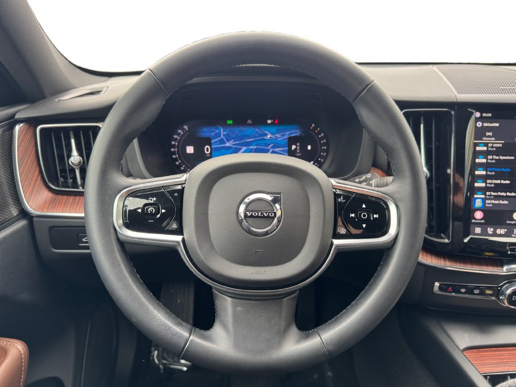 Certified 2024 Volvo XC60 B5 Plus w/ Protection Package Premier AWD/4WD image 16