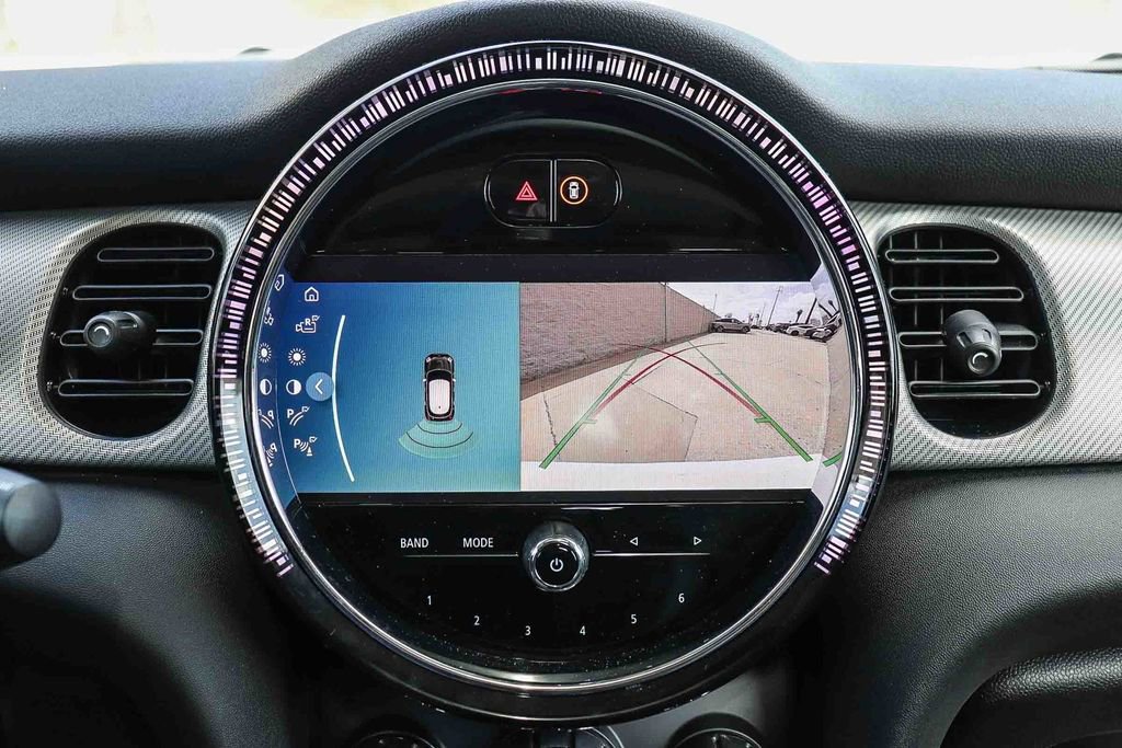 Used 2023 MINI Cooper 4-Door Hardtop FWD image 35