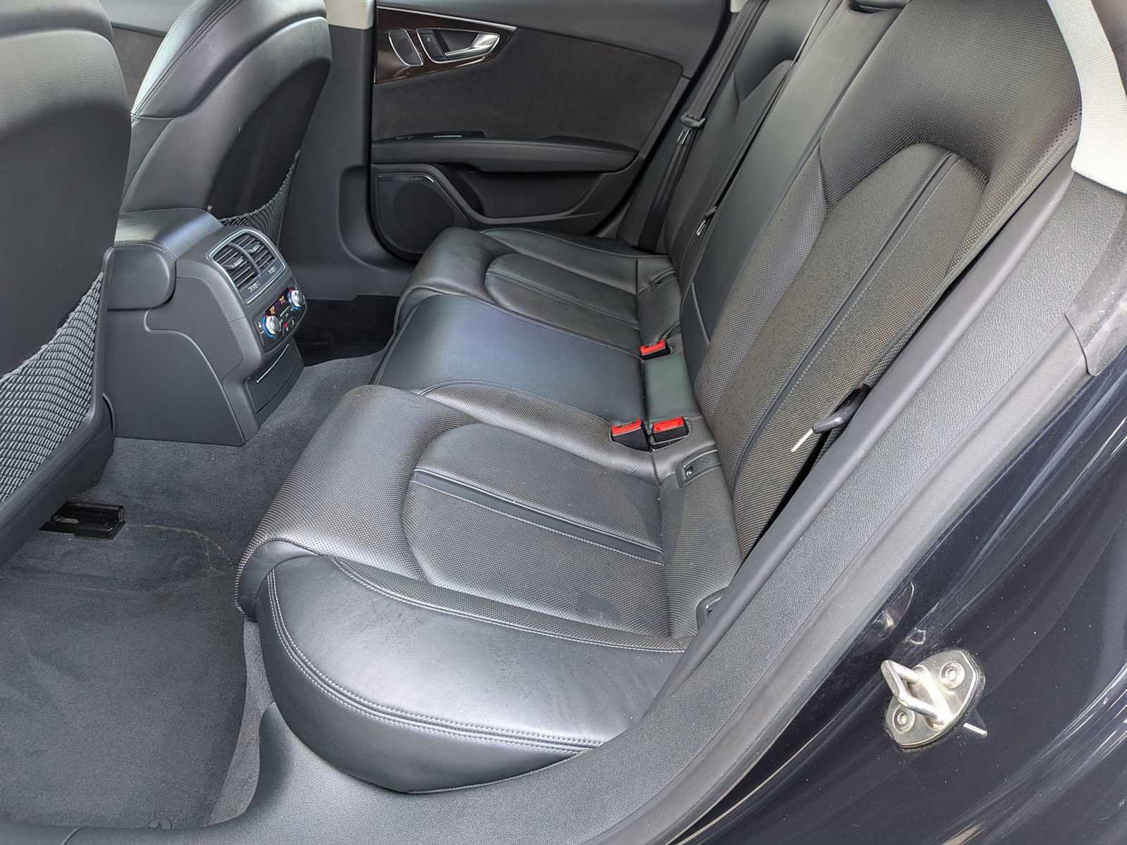 Used 2018 Audi A7 3.0T Premium Plus AWD/4WD image 18