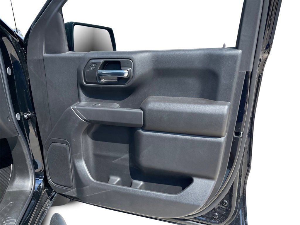 New 2026 Chevrolet Silverado 1500 Custom w/ Turbomax Blackout Package image 17
