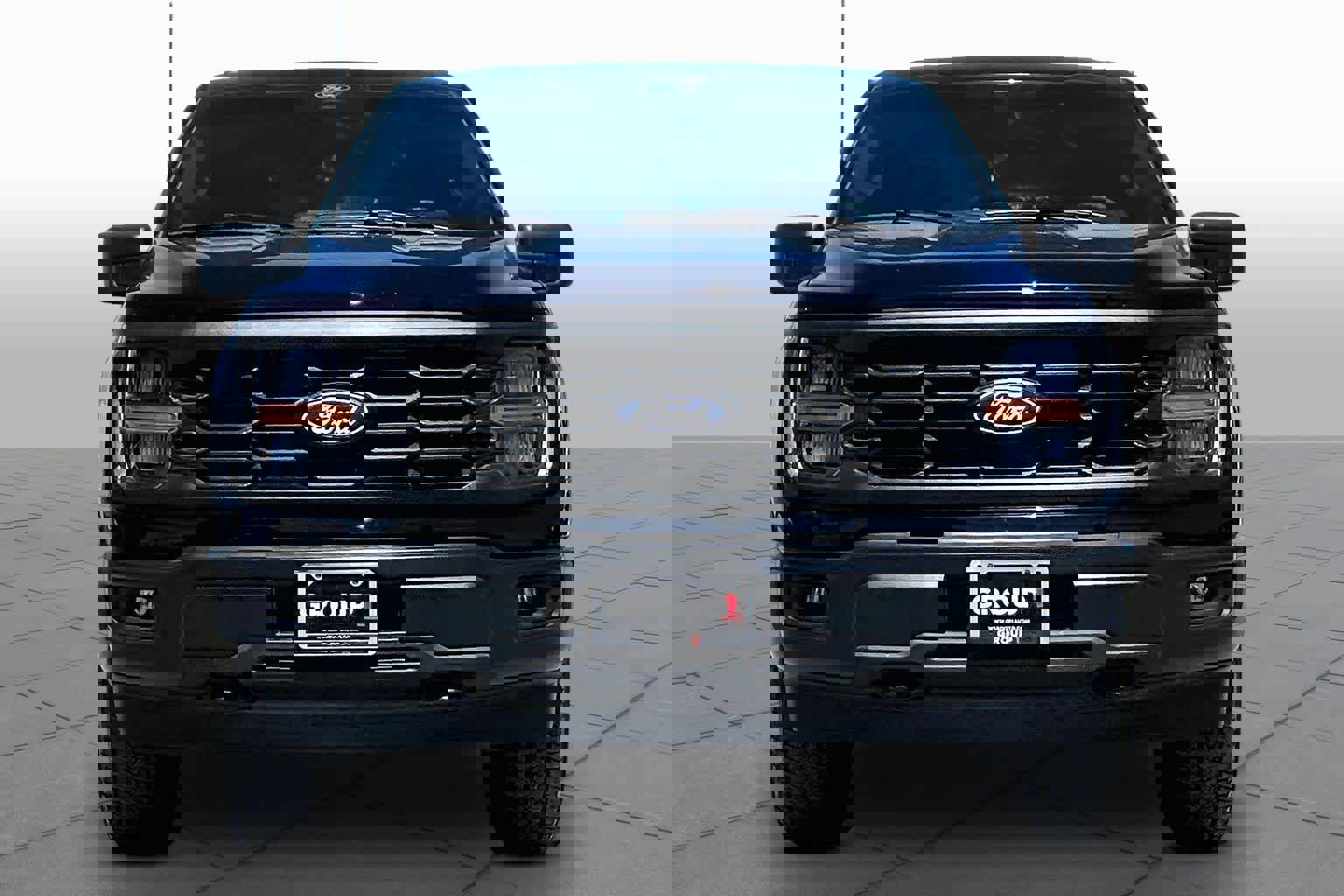 Used 2025 Ford F150 STX w/ Equipment Group 201A FX4 AWD/4WD image 4