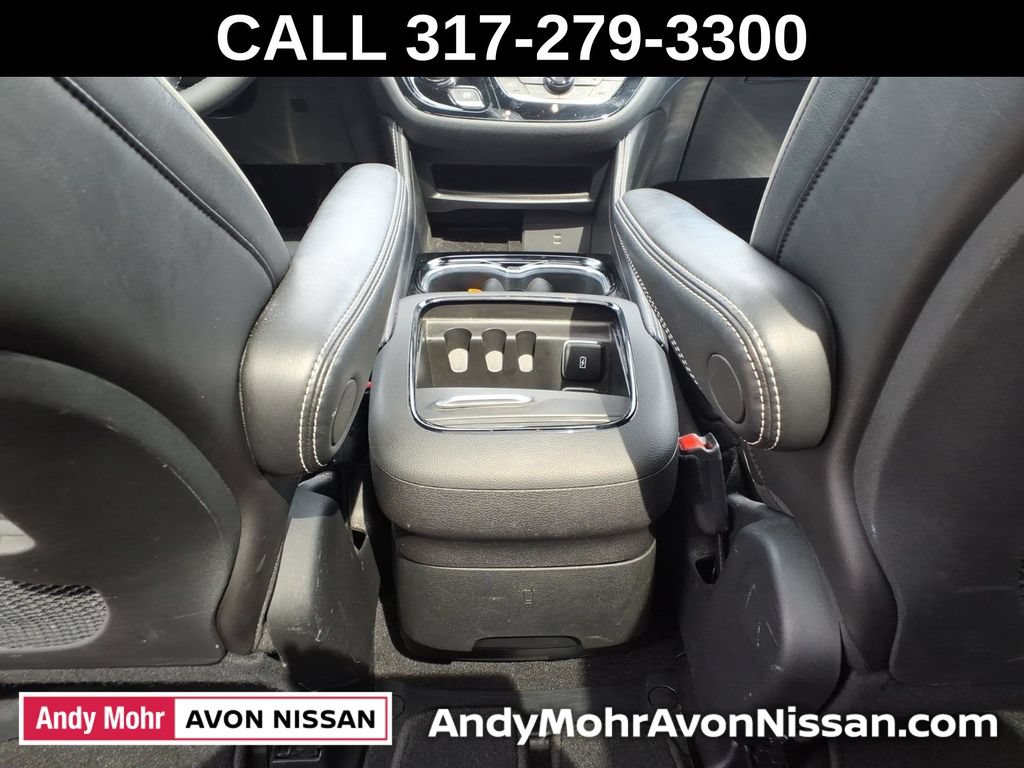 Used 2026 Chrysler Pacifica Limited w/ S Appearance Package FWD image 36