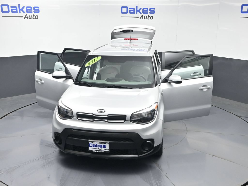 Used 2017 Kia Soul FWD image 52