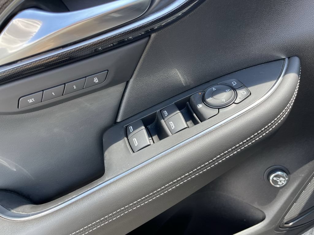 Used 2023 Buick Envision Essence AWD/4WD image 13