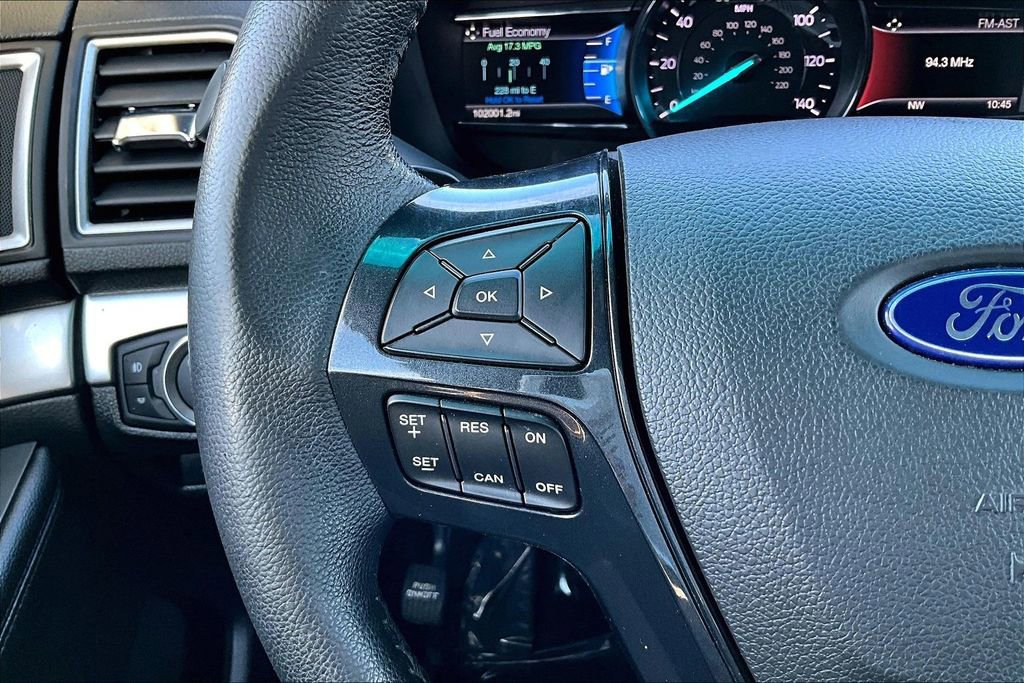 Used 2017 Ford Explorer XLT w/ Equipment Group 201A image 20