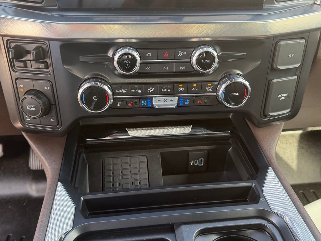 Used 2025 Ford F250 King Ranch AWD/4WD image 39