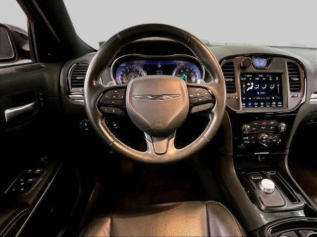Used 2021 Chrysler 300 S w/ Popular Equipment Group RWD image 5