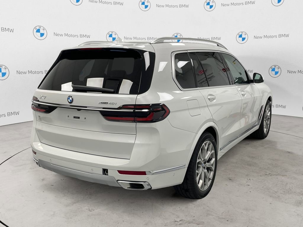 New 2026 BMW X7 xDrive40i image 5