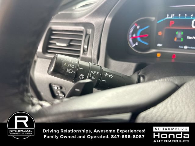 Used 2022 Honda Pilot Touring image 16