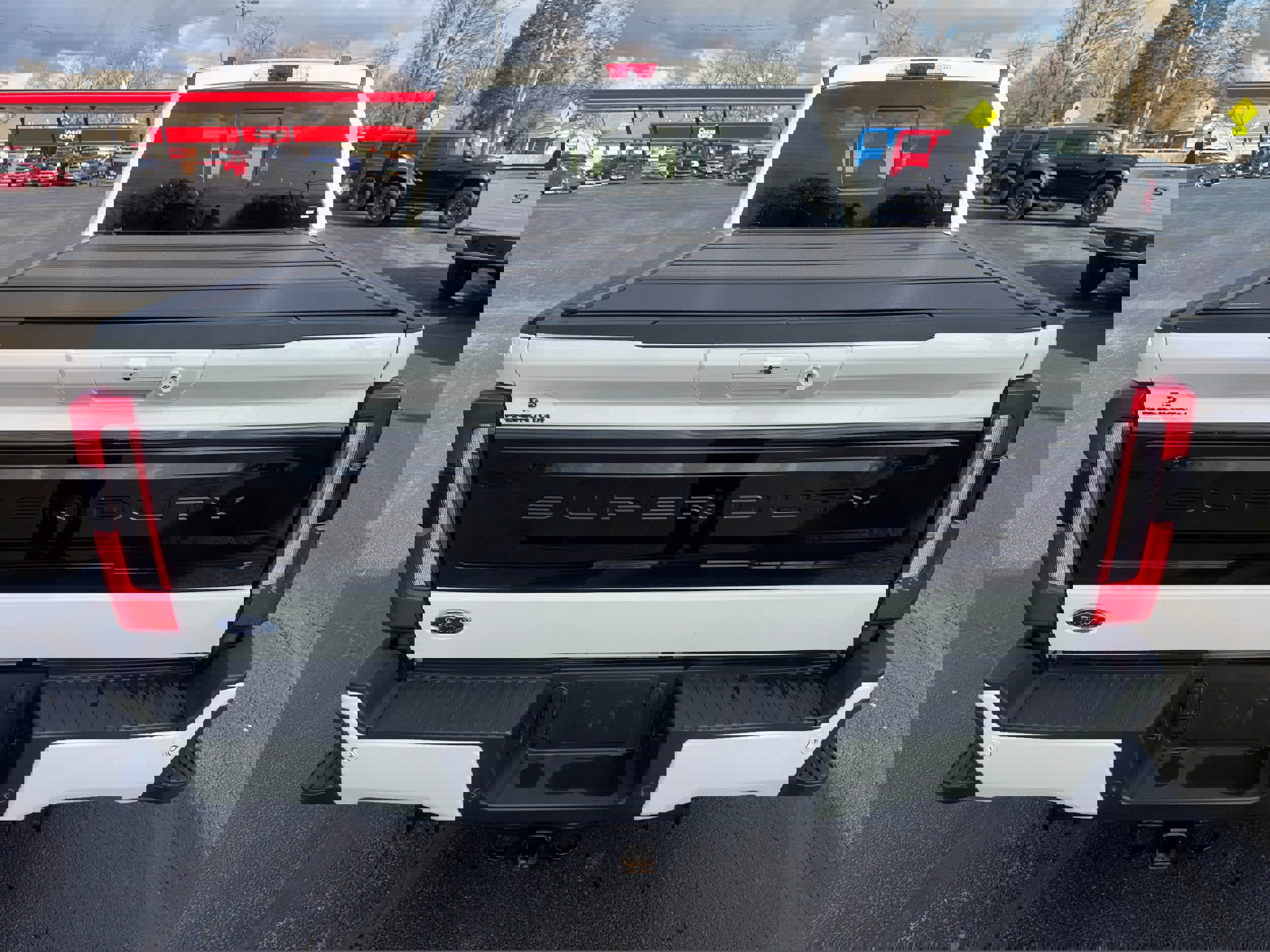 Used 2025 Ford F250 Platinum image 6