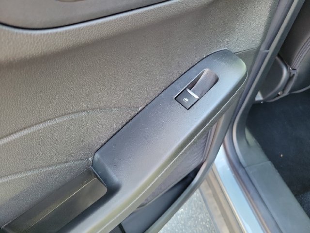 New 2024 Ford Escape ST-Line w/ Tech Pack #1 FWD image 13