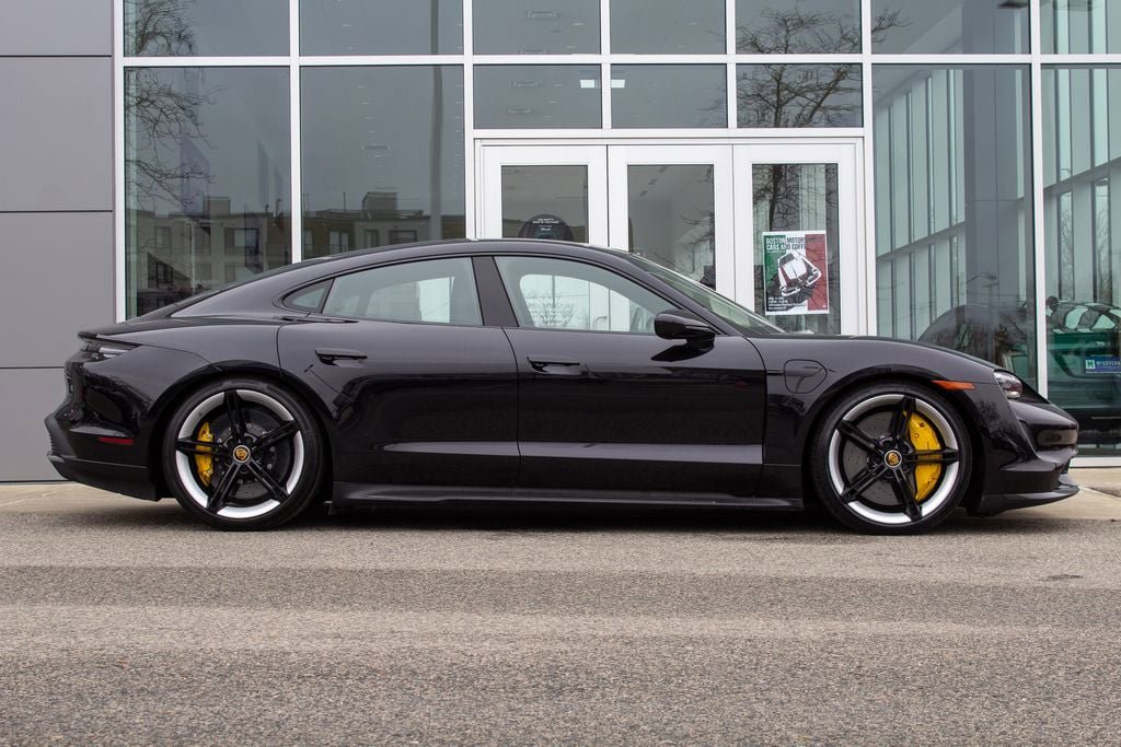 Used 2024 Porsche Taycan Turbo S w/ Premium Package AWD/4WD image 4