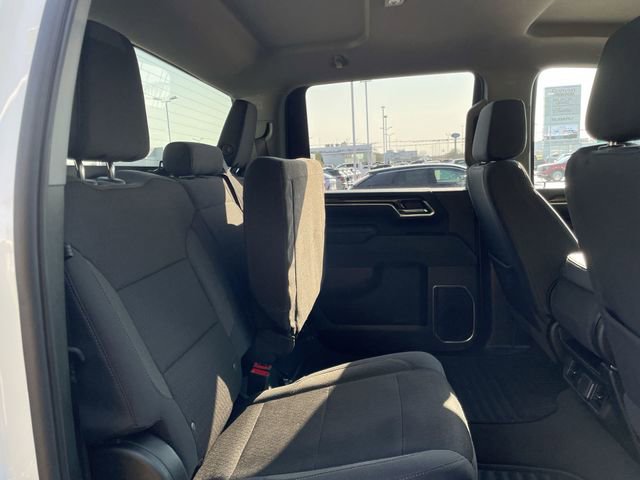 Used 2025 Chevrolet Silverado 2500 LT w/ Convenience Package AWD/4WD image 15