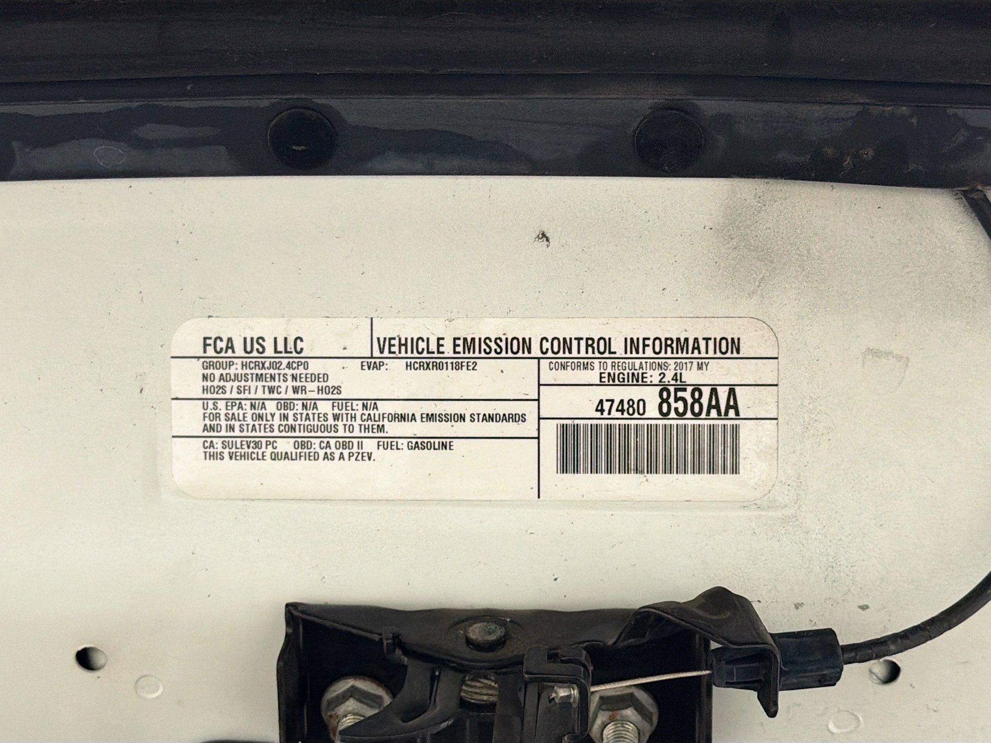 Used 2017 Jeep Cherokee Limited image 17