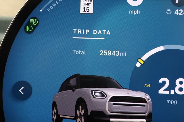 Used 2025 MINI Cooper Countryman S image 13