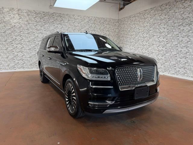 Used 2018 Lincoln Navigator L Black Label AWD/4WD video 1