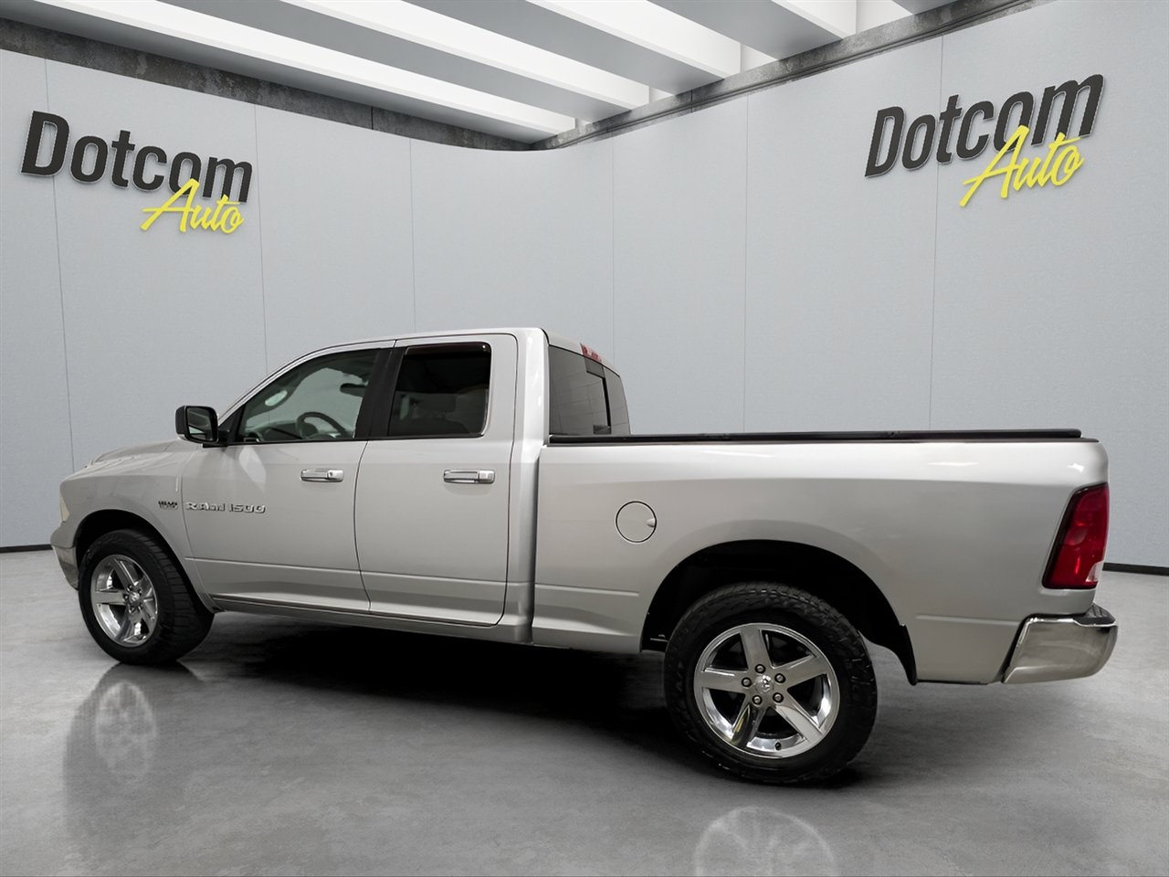 Used 2011 RAM 1500 Big Horn image 4